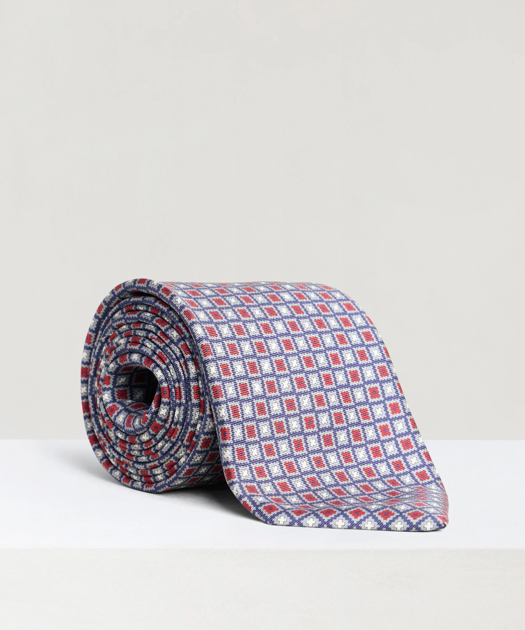 Das geometrisch patroon zijde rood