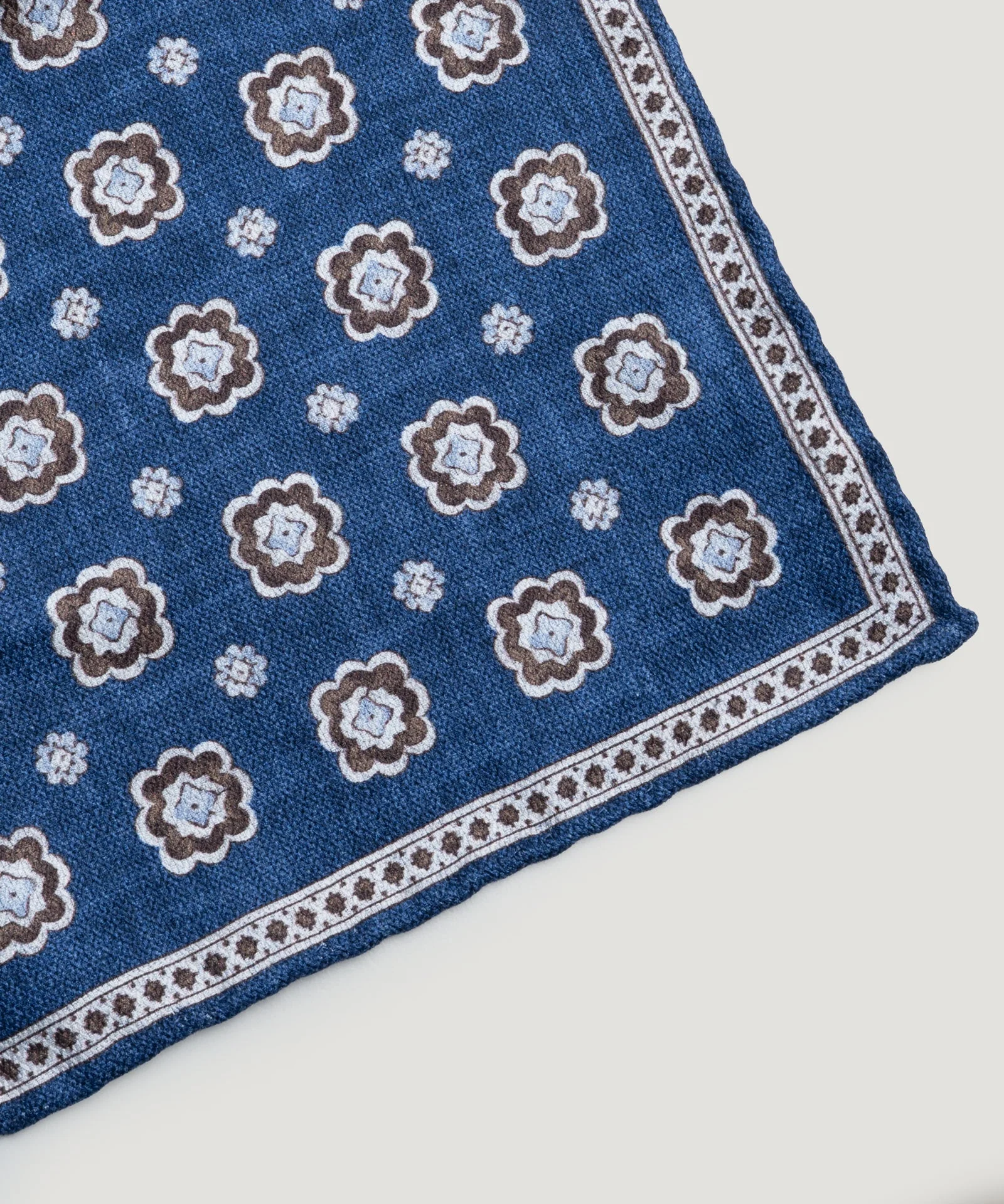 Pochet floral zijde blauw - Image 2