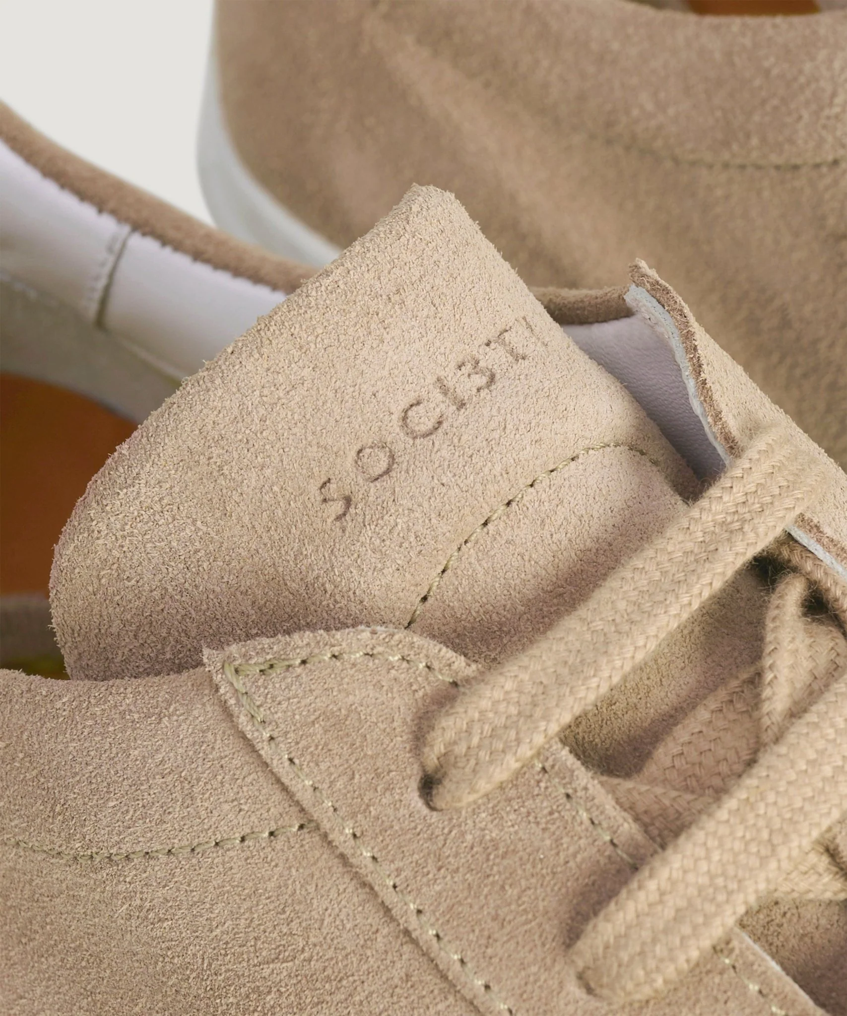 Kaleido sneaker suède beige - Image 4