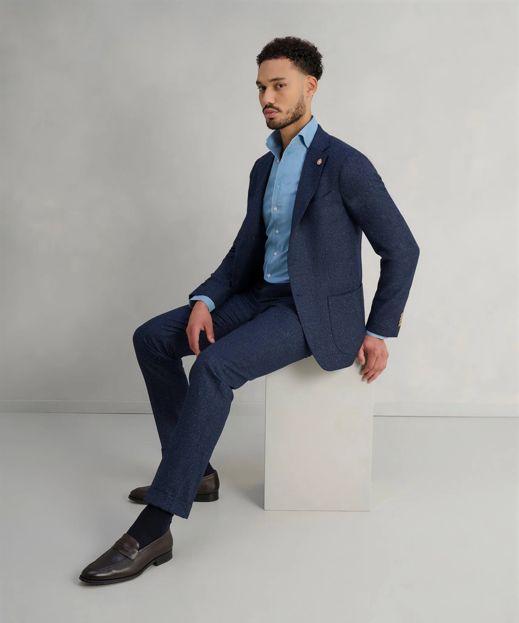 Pak wol/zijde middenblauw (woven by Zignone Active) - Image 3